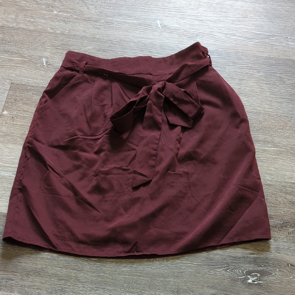 Elegant Burgundy Skirt